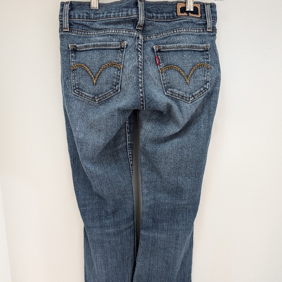 Classic Levi's Girls 524 Too Superlow Flared Jeans Size 25 X 30 - Picture 2 of 5